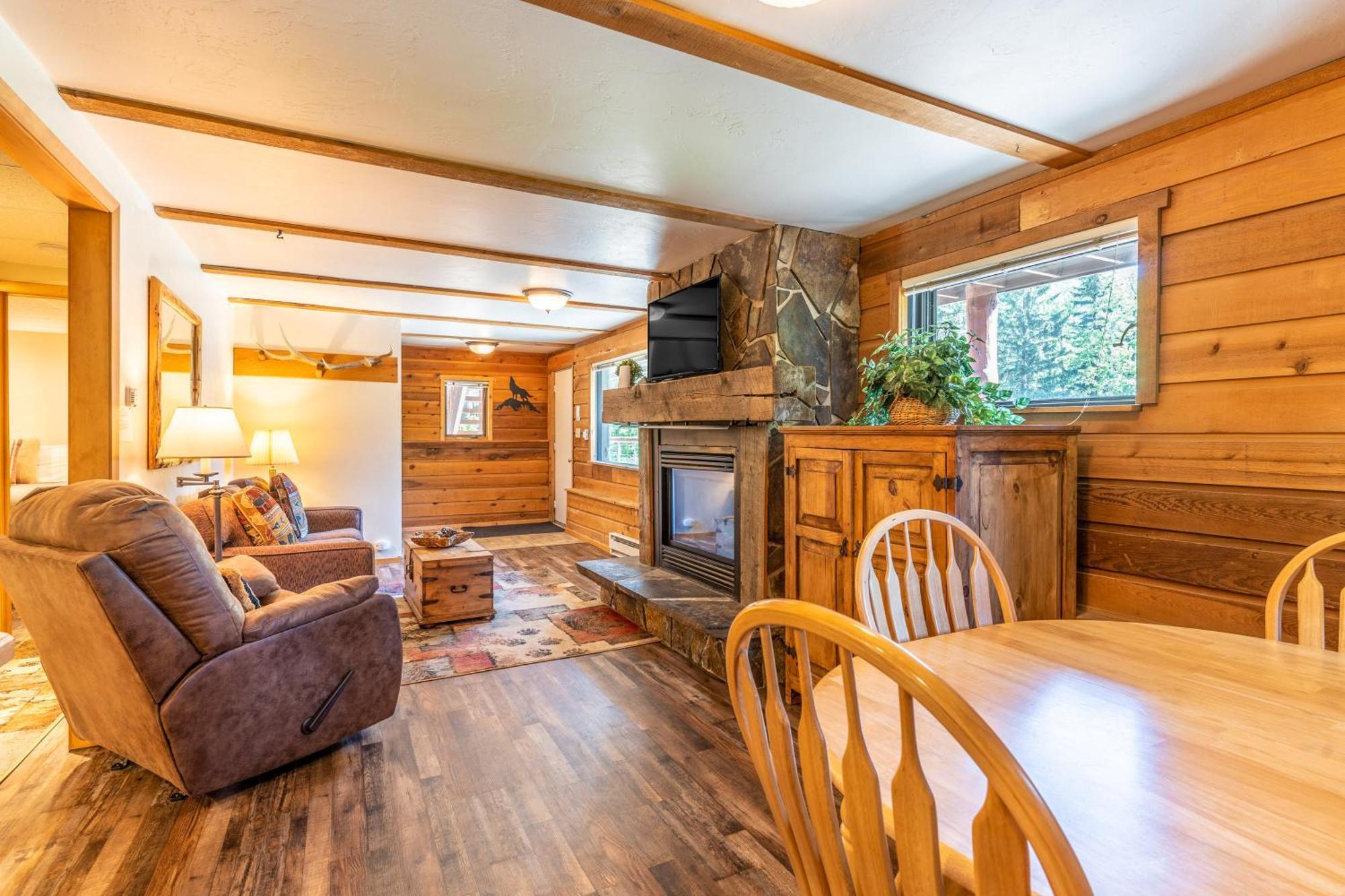 Gray Wolf Condos At Whitefish Bilik gambar
